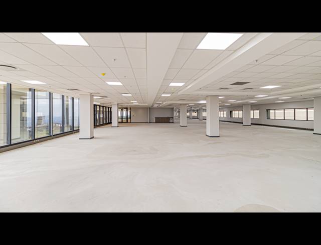 1,638M² OFFICE TO LET IN ROSEBANK
